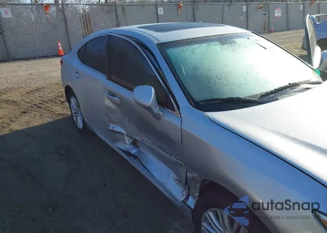 2014 Lexus Es 350 z USA, uszkodzony, nr VIN JTHBK1GG0E2102128